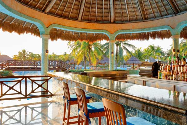 Restaurants & Bars - Grand Palladium Colonial Resort & Spa - All Inclusive Riviera Maya